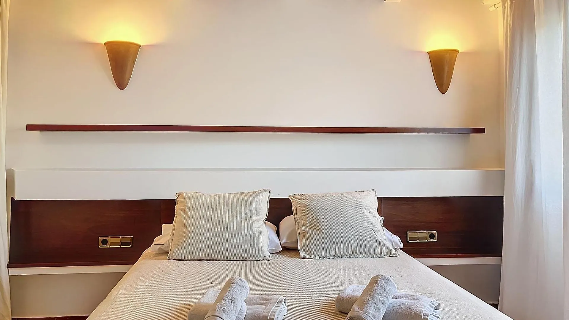 아파트 Roca Fornells, Apartamento En Tramontana F239